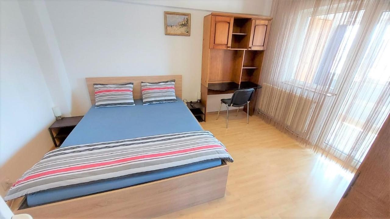 Ultracentral - Apartament Modern - Panoramic View Bacău Eksteriør bilde